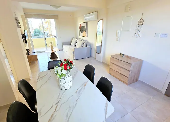 2 Retreat With Pool & Free Wi-fi アパート *