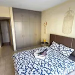 2 Retreat With Pool & Free Wi-fi * 拉纳卡