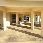 公寓 2 Retreat With Pool & Free Wi-fi *