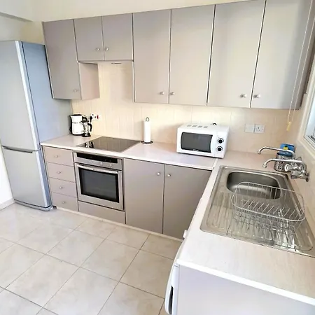 2 Retreat With Pool & Free Wi-fi Apartmán *
