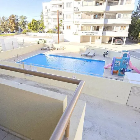 Apartmán 2 Retreat With Pool & Free Wi-fi Larnaca