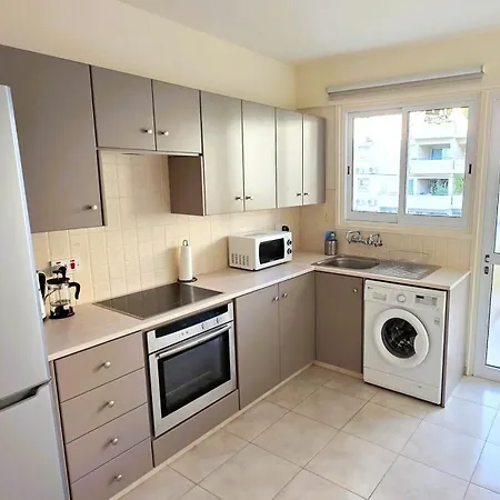 Appartement 2 Retreat With Pool & Free Wi-fi Larnaca