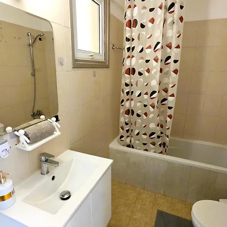 2 Retreat With Pool & Free Wi-fi Apartmán
