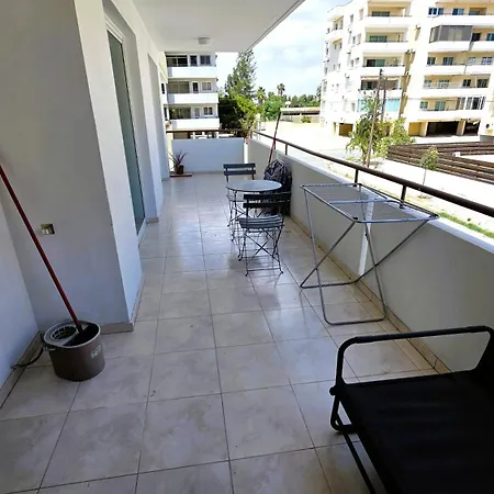 2 Retreat With Pool & Free Wi-fi Apartmán Larnaca