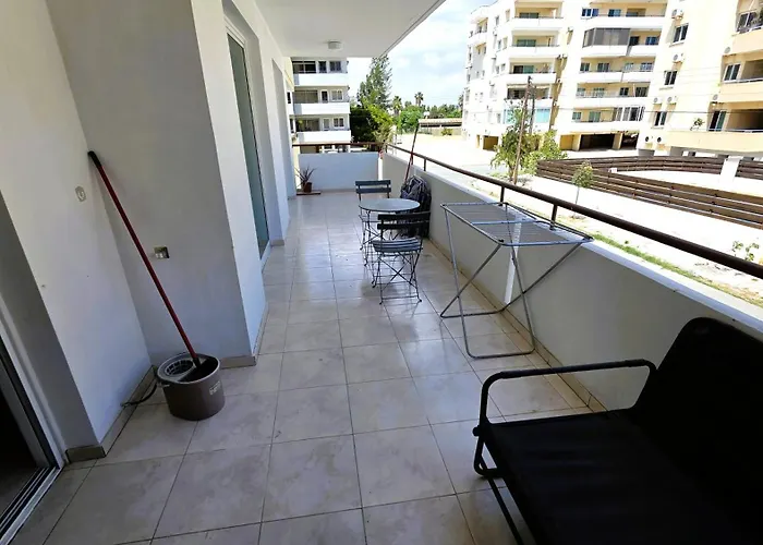 2 Retreat With Pool & Free Wi-fi Appartement Larnaca