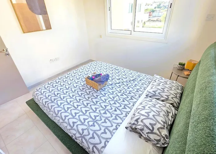 2 Retreat With Pool & Free Wi-fi *