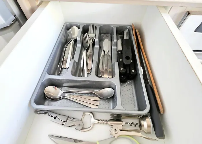 2 Retreat With Pool & Free Wi-fi Ларнака